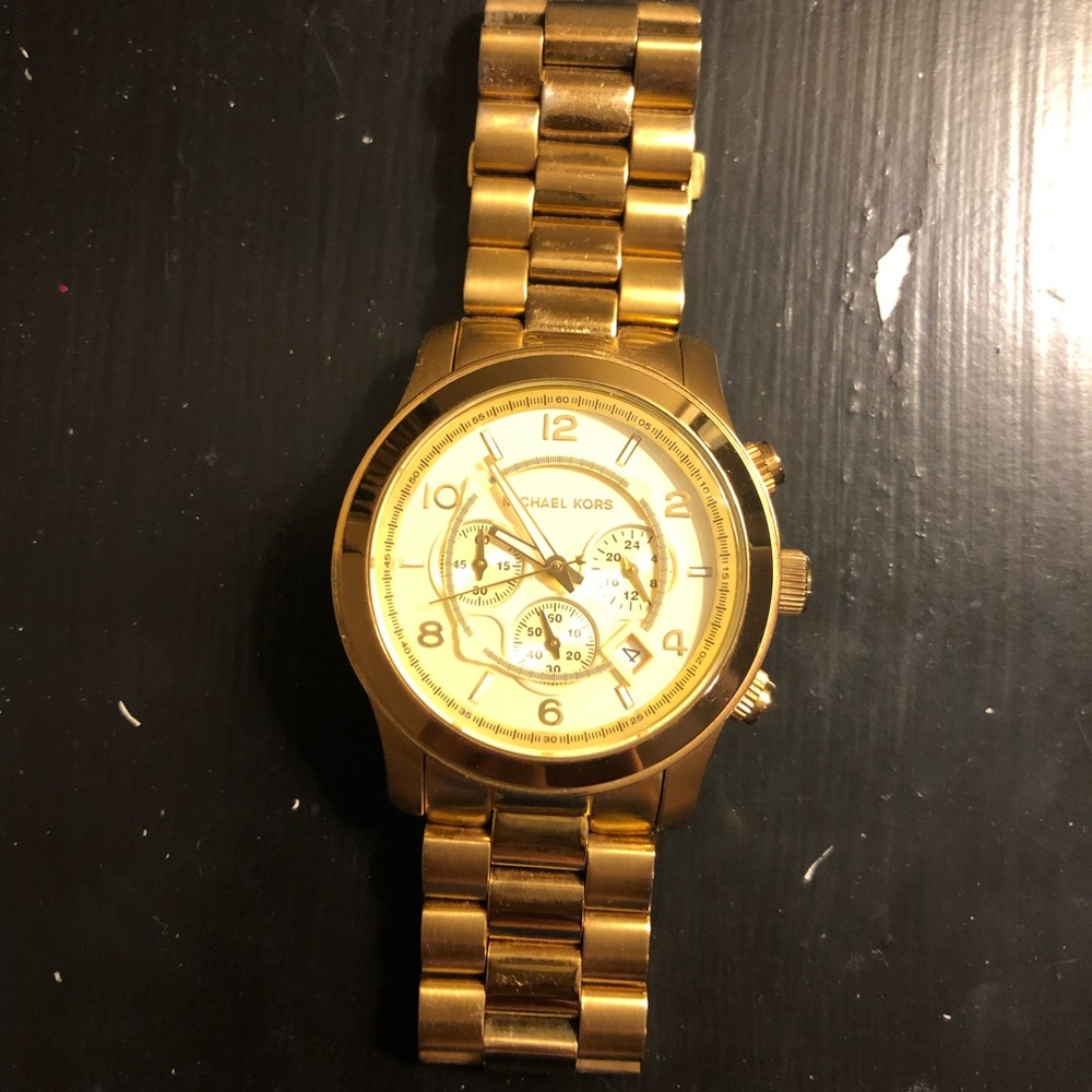 Michael Kors MK-8077 Gold Large Face Watch